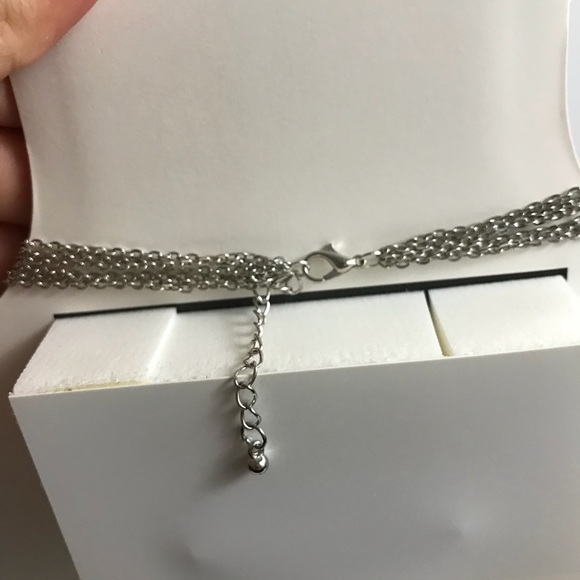 Multi layer silver tone mermaid necklace - Picture 4 of 4